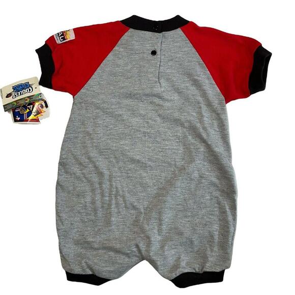 Chicago Blackhawks Infant Outfit 12 Months NHL Baby Romper Cotton Bodysuit NWT - Picture 4 of 9